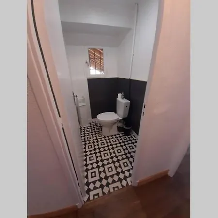 Aux Gites De Roucayrols 4 Plus 2 Enfants *